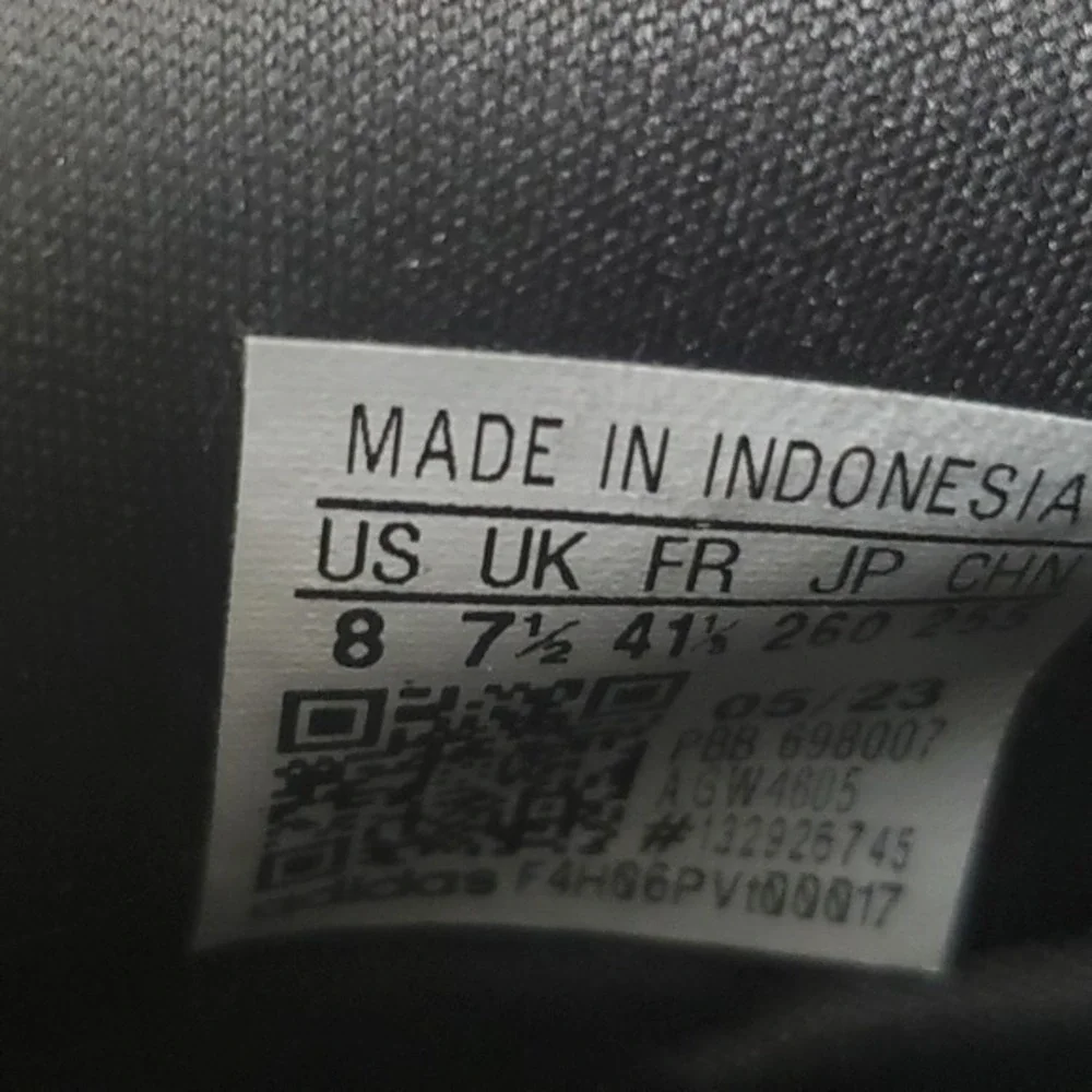 Adidas Predator Accuracy .4 Unisex Cleats Men 8 / Womens 9 Black Firm Ground‎